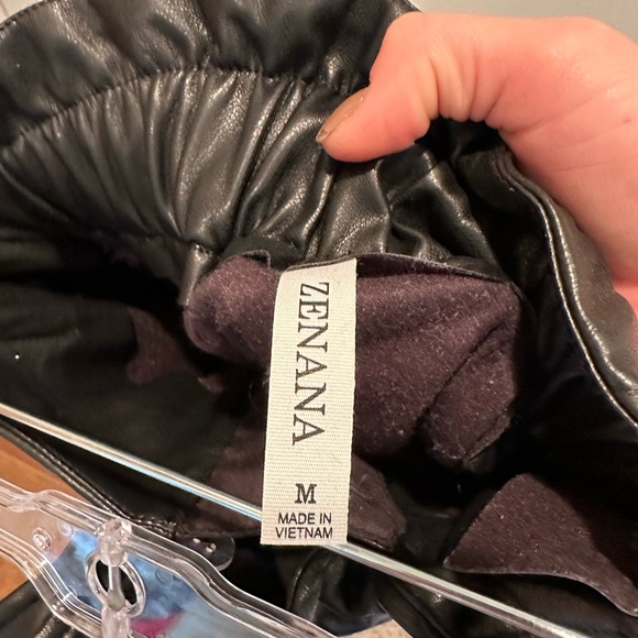 Pleather Paper Bag Shorts - Picture 4 of 4